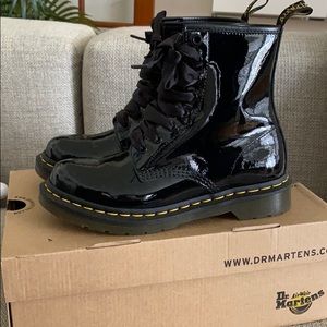 Dr Martens Patent Lamper